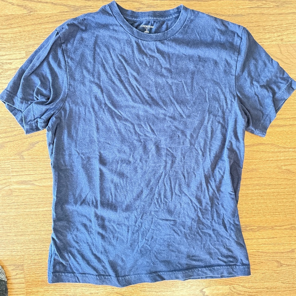 J. Crew men’s Tee shirt sleeve navy blue Small